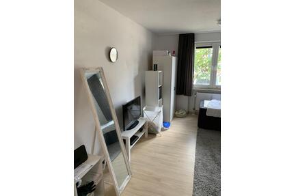 Zimmer wohn - 500,00&nbsp;EUR Kaltmiete, ca.&nbsp; 22,00&nbsp;m&sup2; in Homburg (PLZ: 66424)