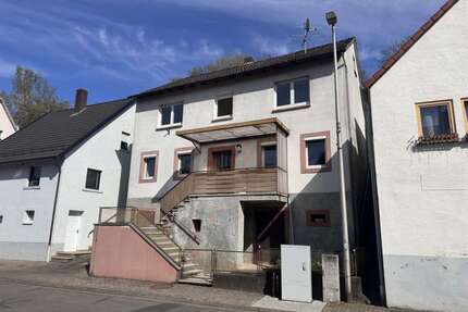Haus zum Kaufen in Eschau Hobbach 129.000,00 € 124 m² - Eschau / Hobbach