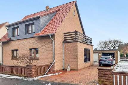 Haus zum Kaufen in Edemissen 299.000,00 € 192 m²