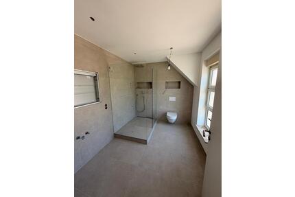 Frisch renovierte Maisonette-Wohnung 102 m² in Plüderhausen