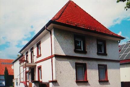 Großes Einfamilienhaus mit Anbau, Garage, Scheune, Garten - Römerberg