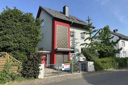 Haus zum Kaufen in Ginsheim-Gustavsburg 740.000,00 € 212 m²