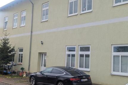 3-Raumwohnung in Brücken Helme - 540,00&nbsp;EUR Kaltmiete, ca.&nbsp; 95,00&nbsp;m&sup2; in Wallhausen (PLZ: 06528)