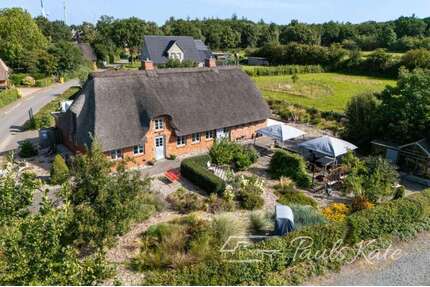 Haus zum Kaufen in Almdorf 698.000,00 € 196 m²