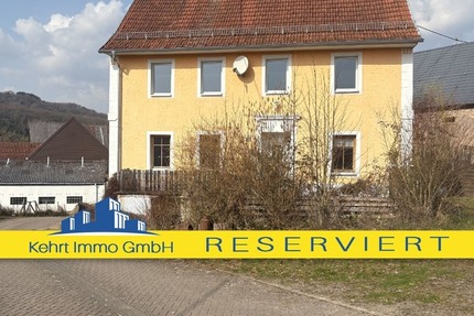 Charmantes, denkmalgeschütztes Einfamilienhaus mit Privatsphäre und Naturanschluss - Niederalben