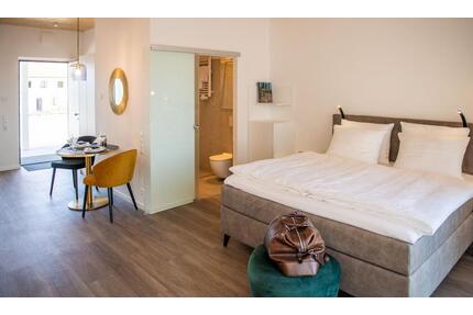 Workation - Moderne 1-Zimmer Apartments (Ferienwohnung) im Zentrum von Dillingen a.d. Donau - voll möbliert & flexibel buchbar - Dillingen an der Donau