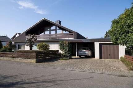 Haus zum Kaufen in Römerberg 969.000,00 € 245.75 m²