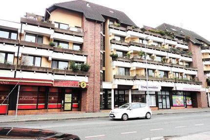 Top 3 Zimmerwohnung mit 2 Balkone in Moers Zentrum