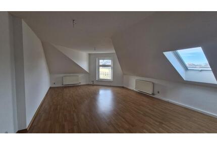 Gemütliche 1,5-Zimmer-Dachgeschosswohnung mit offenem Wohnkonzept - Gera Alt-Bieblach