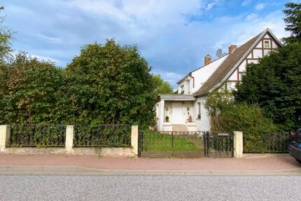 Haus am Kyffhäuser mit großem Garten, Scheune & Potenzial - Kelbra (Kyffhäuser)