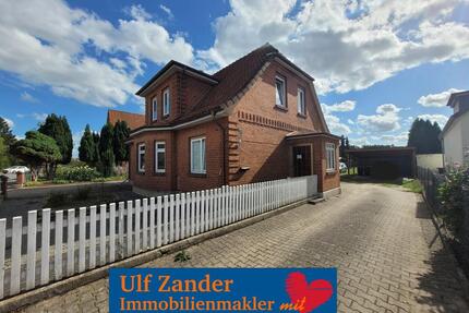 Mietwohnung (65 m²) 2 Zimmerwohnung, mit Garten und Carport - Wrestedt