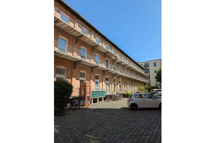 Wohnung zum Mieten in HalleS. 300,00 € 25 m² - Halle/S.