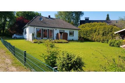 charmanter gepflegter Bungalow - 280.000,00&nbsp;EUR Kaufpreis, ca.&nbsp; 90,00&nbsp;m&sup2; in Todenbüttel (PLZ: 24819)