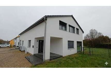 Haus zum Kaufen in Burg 300.000,00 € 140 m²