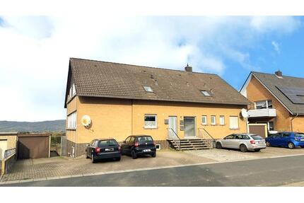 Großzügige 4-Zimmer Wohnung inkl. Garage und Stellplatz in Porta Westfalica - Holtrup