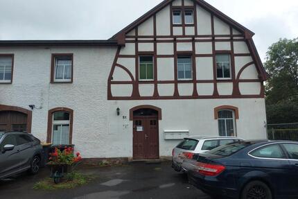 Mehrfamilienhaus mit Gewerbeeinheit und Grundstück - Olbernhau