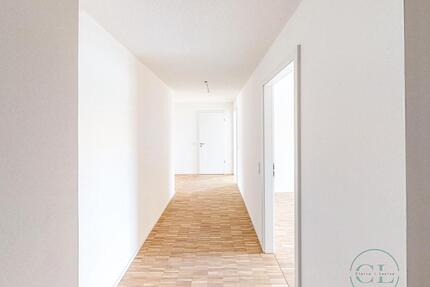 Helle großzügige 3-Zimmer-Erdgeschosswohnung mit Terrasse und EBK - Lahr (Schwarzwald)