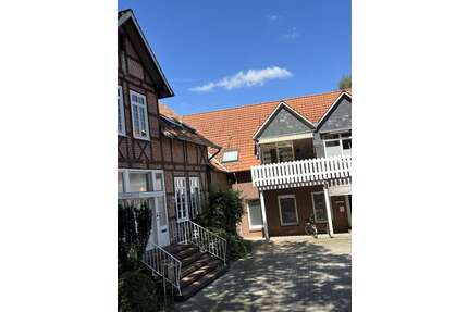 Wohnung zum Mieten in Isernhagen 1.595,00 € 145 m²
