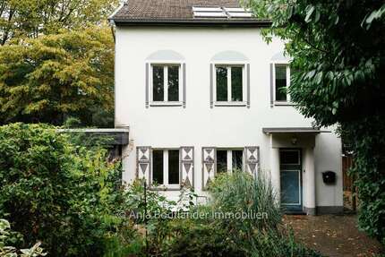 Haus zum Kaufen in Bonn 660.000,00 € 177 m²