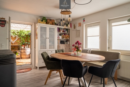 Modernes wohnen in 4-Zimmer mit großer Eckterrasse & Kamin - Remshalden