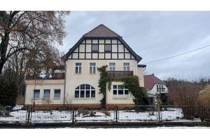 Mehrfamilienhaus in ländlicher Umgebung - Hoyerswerda Knappenrode