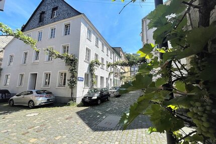 großes und helles Stadthaus Herrenhaus an der schönen Mosel (vier WohnungenApp.) - Traben-Trarbach