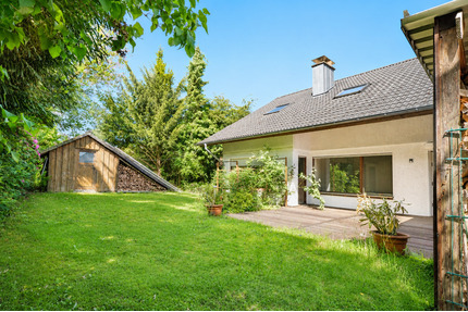 Zweifamilienhaus mit Einliegerwohnung nach WEG aufgeteilt mit Kamin und Sauna in Hagen Hohenlimburg