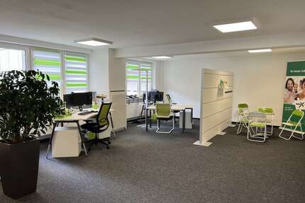 Büro in Ludwigshafen am Rhein 1.513,00 € 151 m²