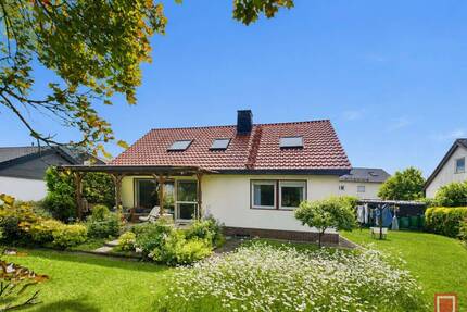 - Gartenidyll in Vellmar - Einfamilienhaus mit Einliegerwohnung - Niedervellmar