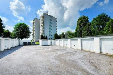 5 gemauerte Garagen in Hamm am Standort Auf dem Höhkamp in einem gefplegten Garagenhof zu erwerben - Hamm / Pelkum