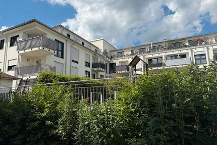 Dachgeschosswohnung mit 2 Zimmern in Kirchseeon zu verkaufen