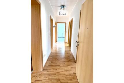 Modernisierte zentral gelegene 4-Zimmerwohnung - Elsenfeld