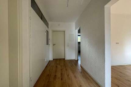 Renovierte und gepflegte 3ZKB Dachgeschosswohnung in St. Ingbert-Rentrisch - Sankt Ingbert
