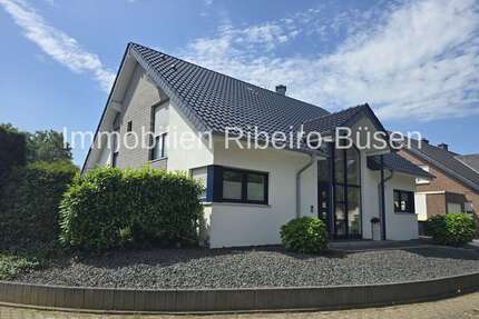 Haus zum Kaufen in Mönchengladbach 1.149.000,00 € 212.72 m²
