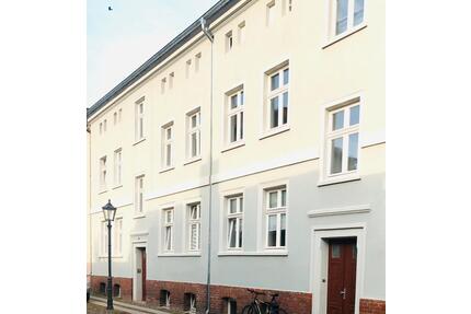 Mehrfamilienhaus, 6 Wohneinheiten - Über 8 % Rendite - Wittstock/Dosse