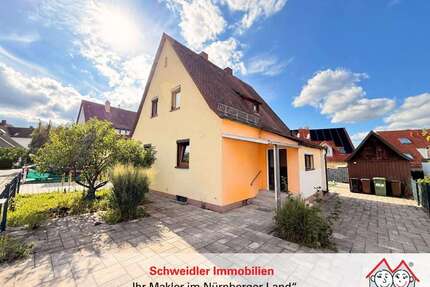 Haus zum Kaufen in Lauf 368.000,00 € 111 m²