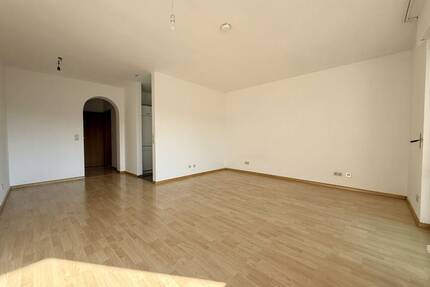 Wohnungspaket mit 2 Apartments - vermietet & frei, starkes Mietpotenzial im Zentrum von Bad Säckingen
