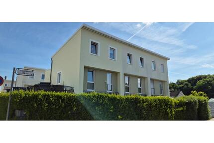 Top Reiheneckhaus an der Nordbahntrasse - Wuppertal Gemarkung Langerfeld