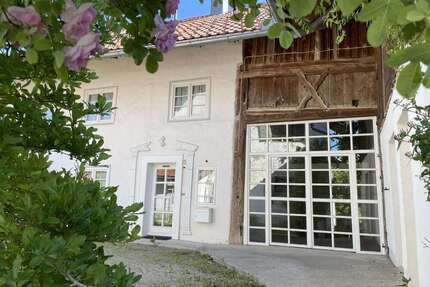 Haus zum Kaufen in Unterthingau 595.000,00 € 250 m²