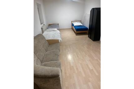 Ein Montürzimmer - 400,00&nbsp;EUR Kaltmiete, ca.&nbsp; 32,00&nbsp;m&sup2; in Donauwörth (PLZ: 86609)