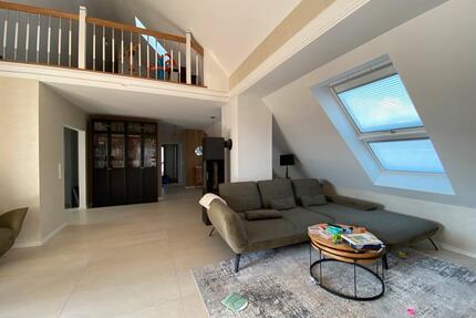 Dachgeschosswohnung mit Dachterrasse, offener Galerie und Aufzug - Paderborn Elsen