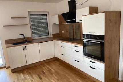 helle 3-Zimmer-Wohnung, ruhige Lage inkl. Einbauküche - Schwandorf