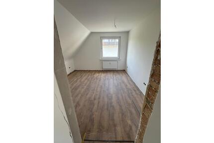 3-Zimmer-Wohnung in Uslar – kernsaniert, super zentral