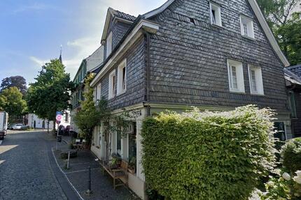 Charmante Wohnung im historischen Gräfrather Ortskern – Denkmal m - Solingen Central