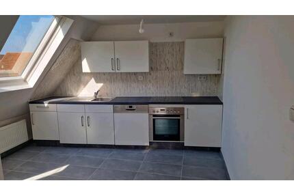 2 Zimmer DG Wohnung - 500,00&nbsp;EUR Kaltmiete, ca.&nbsp; 46,00&nbsp;m&sup2; in Mainaschaff (PLZ: 63814)