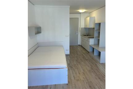 Möbliertes 1-Zimmer-Apartment in Erlangen - Buckenhof