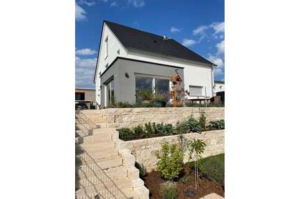 Haus zum Kaufen in Homburg 860.000,00 € 220 m²