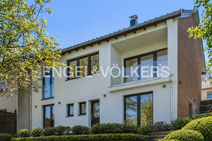 Haus zum Kaufen in Bergisch Gladbach - Herkenrath 690.000,00 € 129 m²