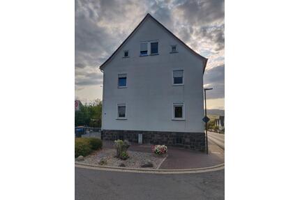 Mehrfamilienhaus mit 3 Wohneinheiten in Homberg Ohm zu verkaufen - Homberg (Ohm)