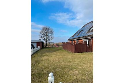 Erdgeschosswohnung mit Terrasse&Gartennutzung - Meldorf